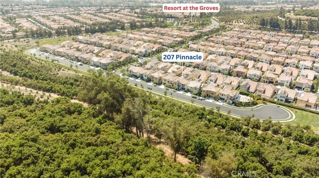 207 Pinnacle, Irvine, CA 92602