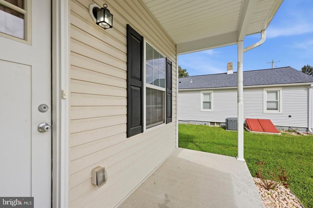 206 WILDEL AVE, NEW CASTLE, DE 19720 — photo 3