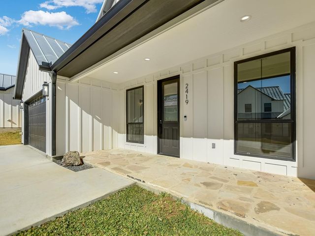 2419 Cherry Lane, Kingsland, TX 78639