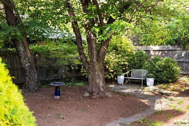 49 Grozier, Cambridge, MA 02138