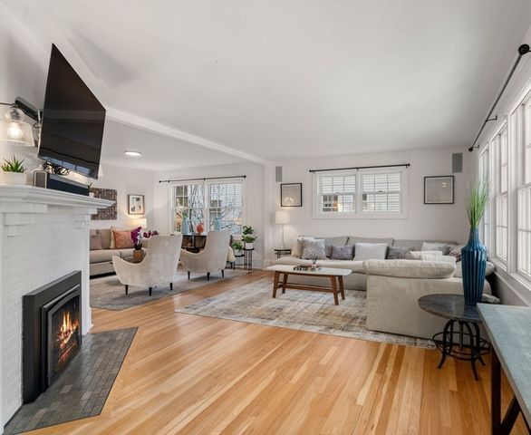 49 Grozier, Cambridge, MA 02138