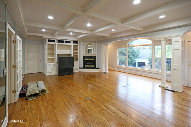 406 Roses Bluff Drive, Madison, MS 39110