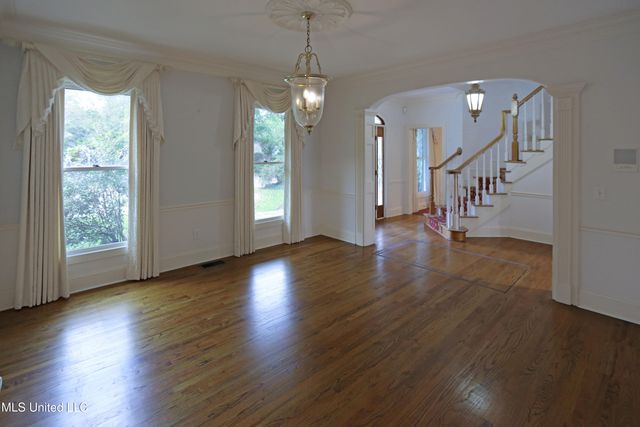 406 Roses Bluff Drive, Madison, MS 39110