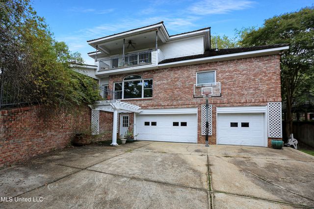 406 Roses Bluff Drive, Madison, MS 39110