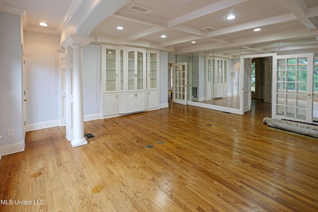 406 Roses Bluff Drive, Madison, MS 39110