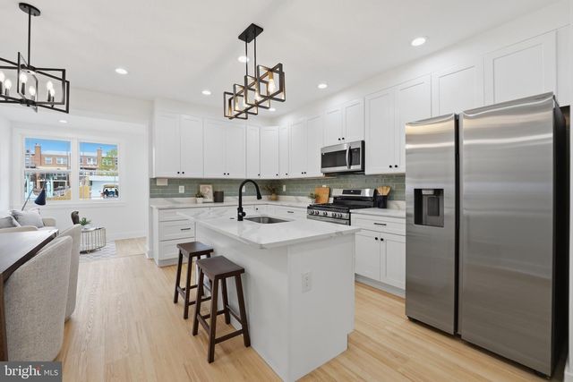 129 HAMILTON ST NW, Washington, DC 20011