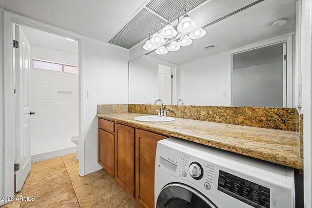 3807 N 30TH Street 3, Phoenix, AZ 85016