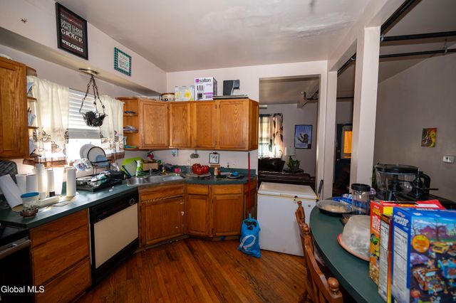 446 2nd Avenue, Albany, NY 12209