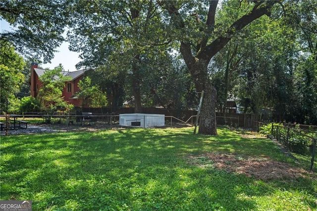 2823 McAfee Road, Decatur, GA 30032