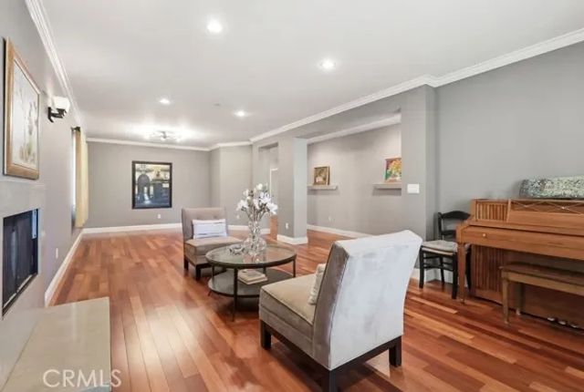 378 N Myrtle Avenue, Monrovia, CA 91016