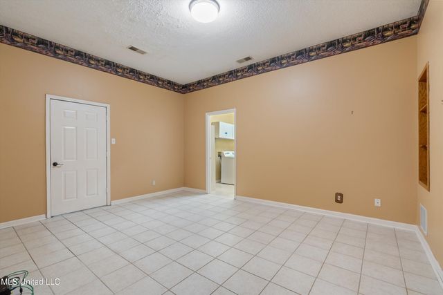 560 Post Office Road, Coldwater, MS 38618