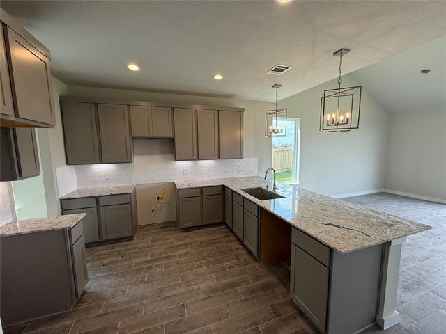 8706 Mallow Rose Way, Rosharon, TX 77583