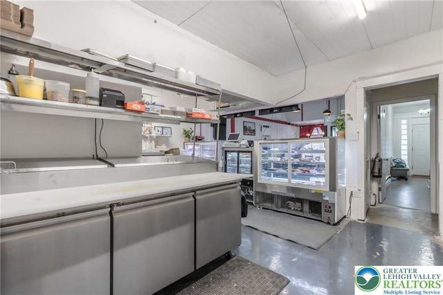 49 North Broad Street, Nazareth Boro, PA 18064