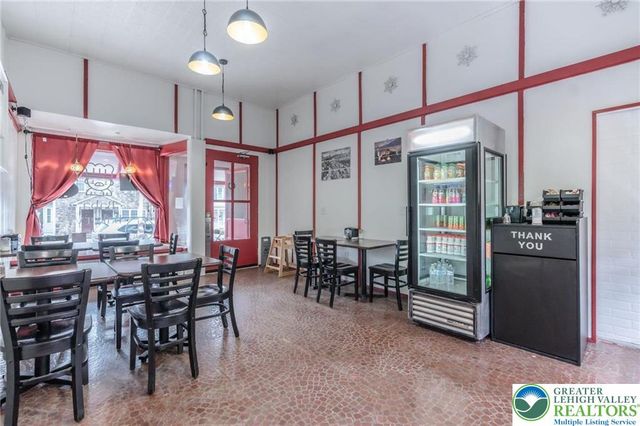 49 North Broad Street, Nazareth Boro, PA 18064