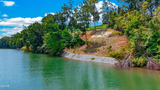 26 Scott Street, Sevierville, TN 37876