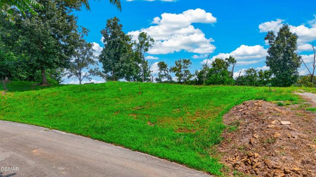 26 Scott Street, Sevierville, TN 37876