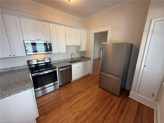 1330 W First Street A, Winston-salem, NC 27101