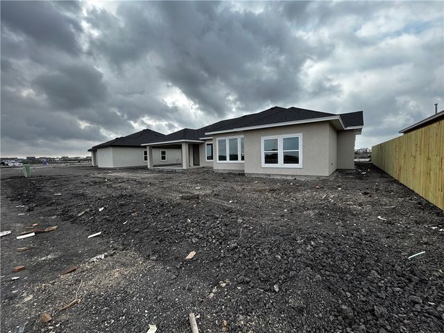 1514 Aegon Ct, Corpus Christi, TX 78415