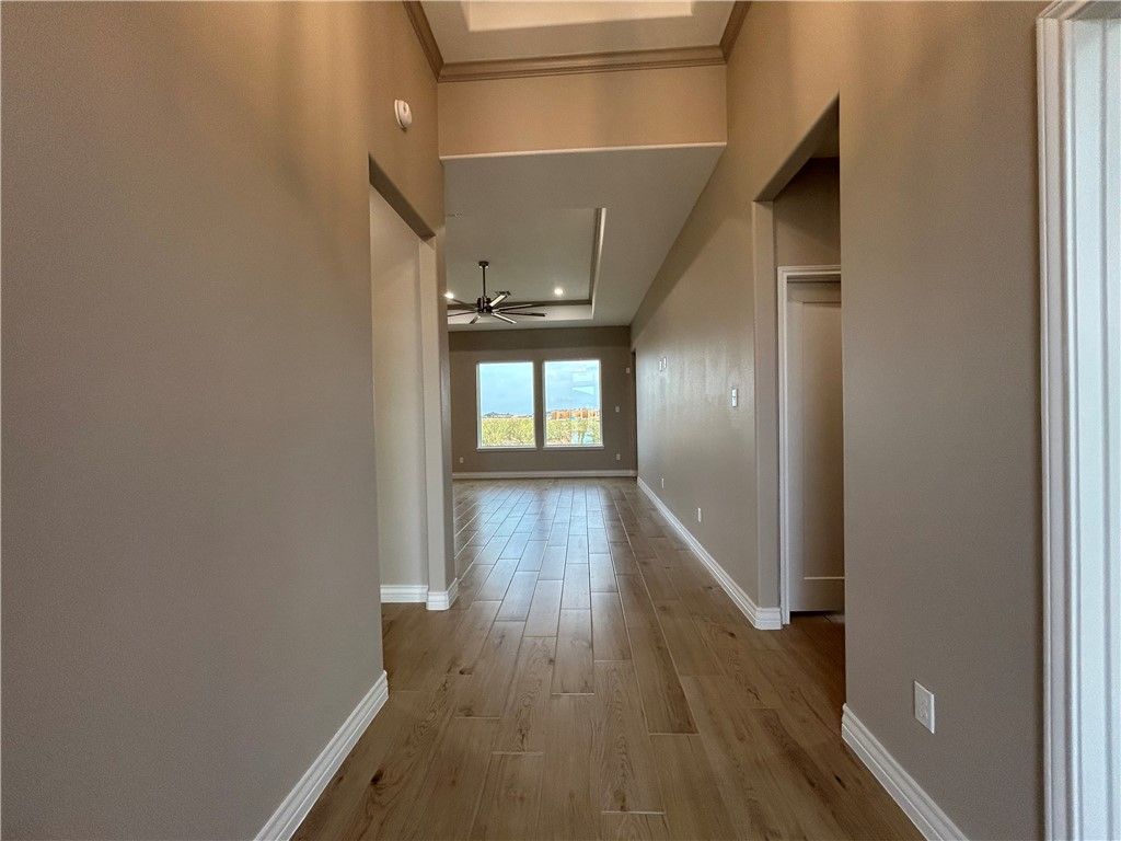 1514 Aegon Ct, Corpus Christi, TX 78415 — photo 2