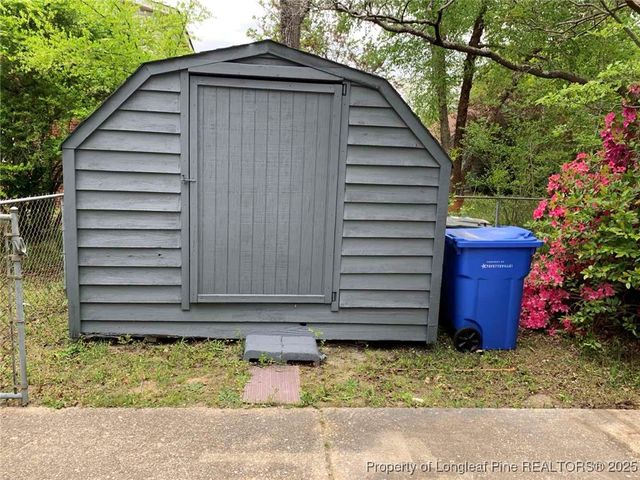 1939 Ireland Drive, Fayetteville, NC 28304