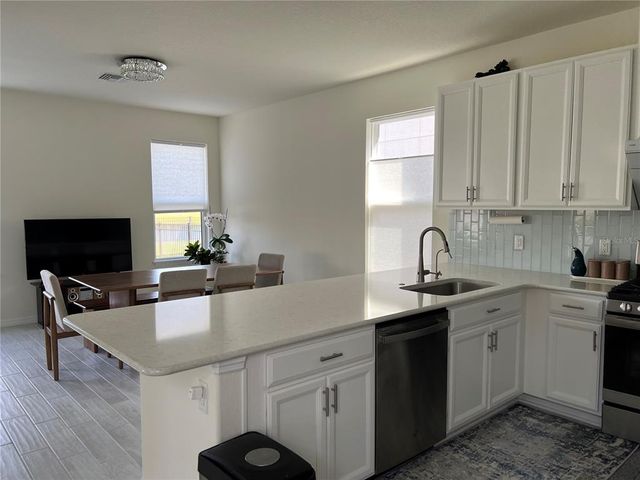 5521 SUMMIT GLEN, Bradenton, FL 34203