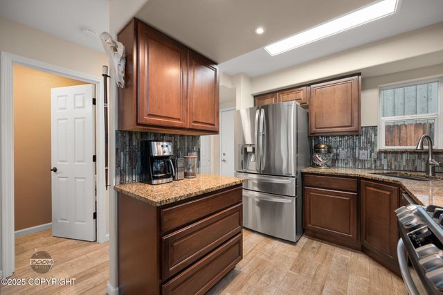 2819 Malibu Meadows Way, #B1, Anchorage, AK 99517
