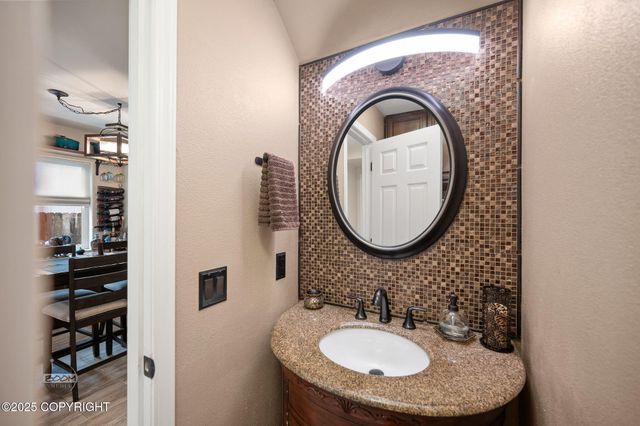 2819 Malibu Meadows Way, #B1, Anchorage, AK 99517