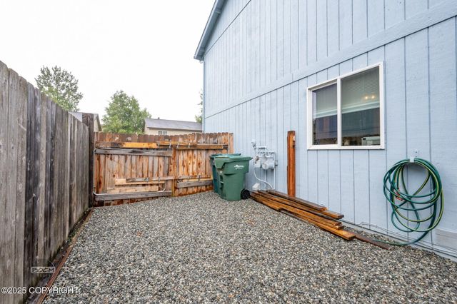 2819 Malibu Meadows Way, #B1, Anchorage, AK 99517