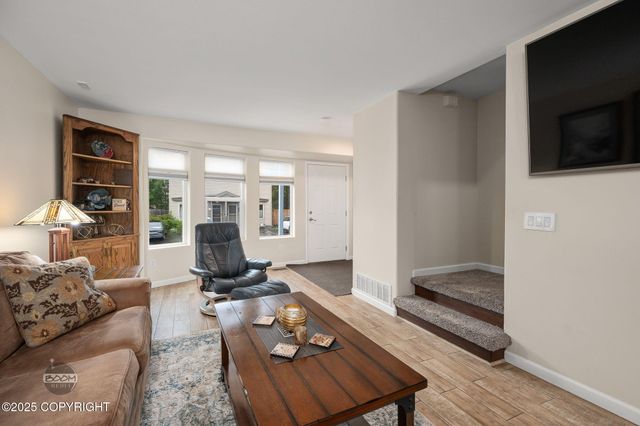 2819 Malibu Meadows Way, #B1, Anchorage, AK 99517