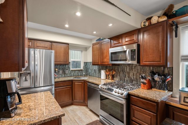 2819 Malibu Meadows Way, #B1, Anchorage, AK 99517