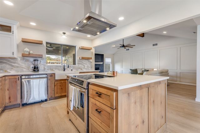 6525 Briley Drive, North Richland Hills, TX 76180