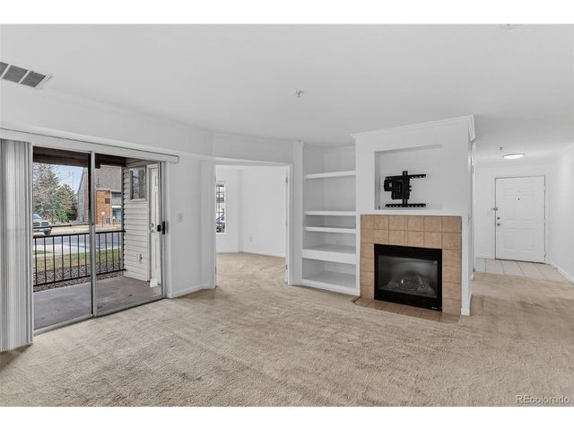 5667 S Urban St 102, Littleton, CO 80127