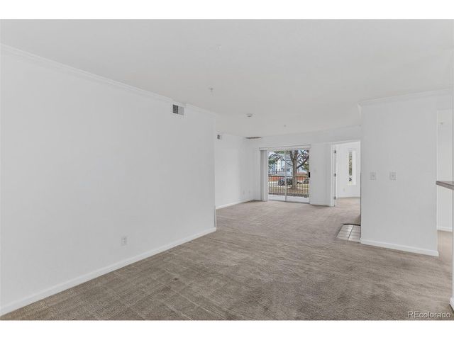 5667 S Urban St 102, Littleton, CO 80127