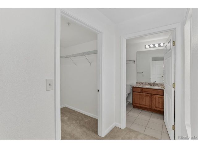 5667 S Urban St 102, Littleton, CO 80127