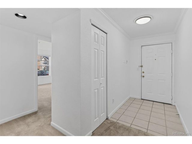 5667 S Urban St 102, Littleton, CO 80127