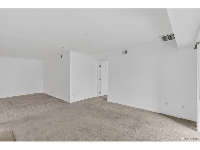 5667 S Urban St 102, Littleton, CO 80127