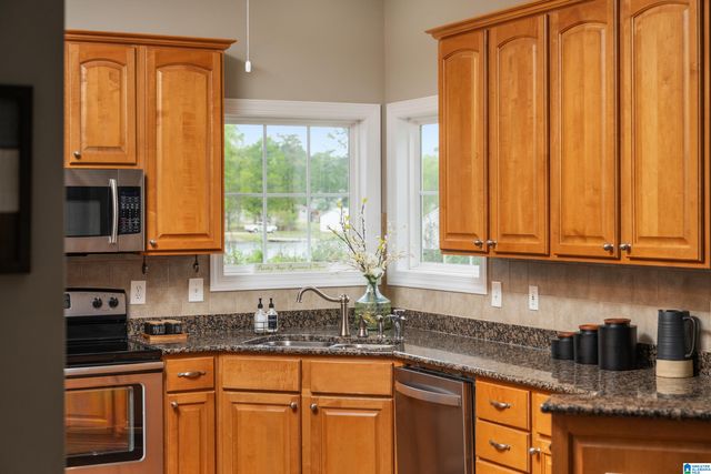 1249 CEDAR CREEK ROAD, Sylacauga, AL 35151