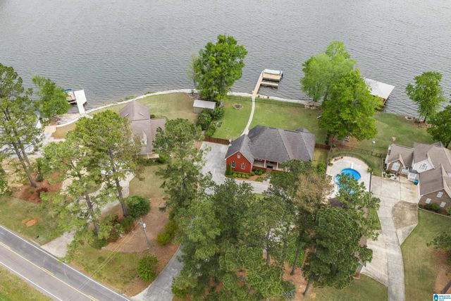 1249 CEDAR CREEK ROAD, Sylacauga, AL 35151