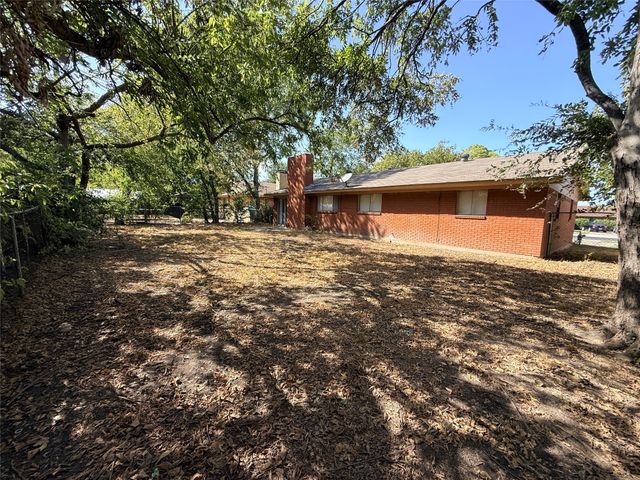 1217 Cordell Street, Denton, TX 76201