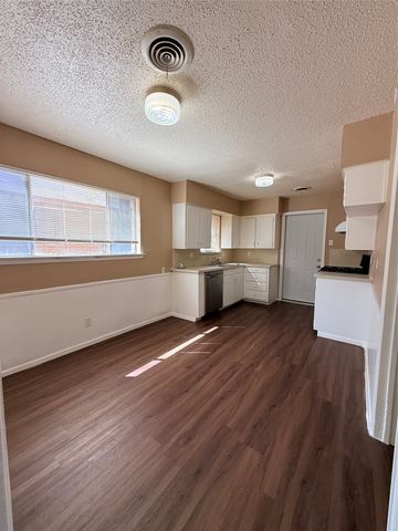 1217 Cordell Street, Denton, TX 76201