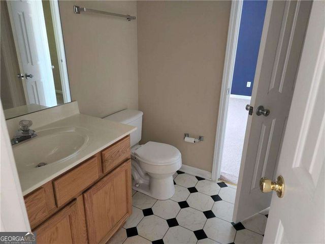 2350 Kirkstone Drive, Buford, GA 30519