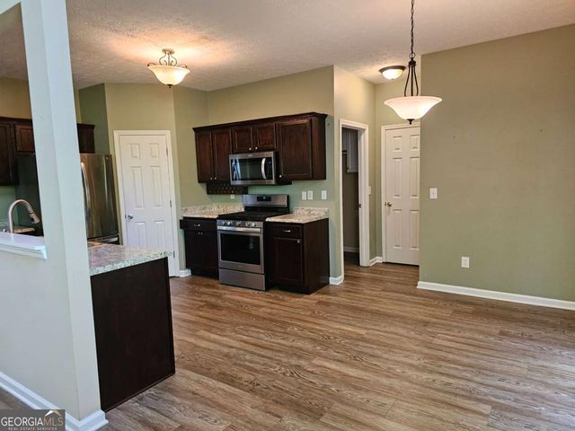 2350 Kirkstone Drive, Buford, GA 30519