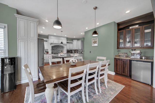 0N745 Bartelt Road, Geneva, IL 60134