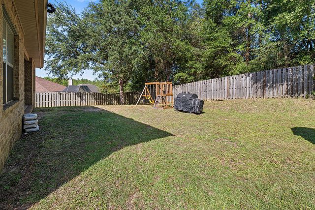 641 Red Fern Road, Crestview, FL 32536