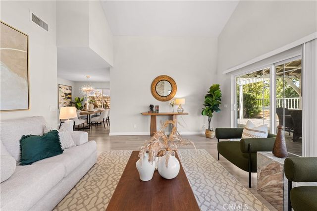 6265 Birdie, La Verne, CA 91750
