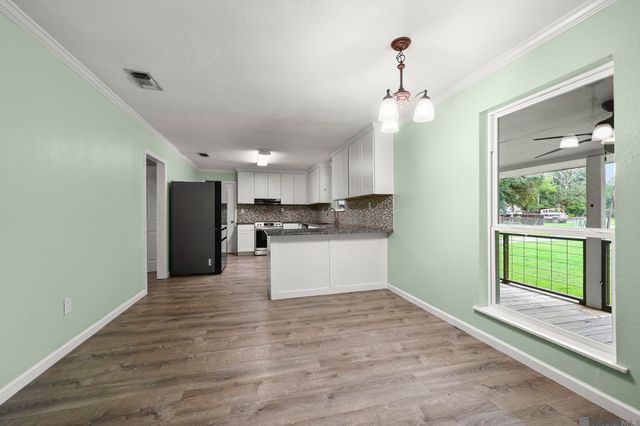 30985 Burgess Rd, Denham Springs, LA 70726