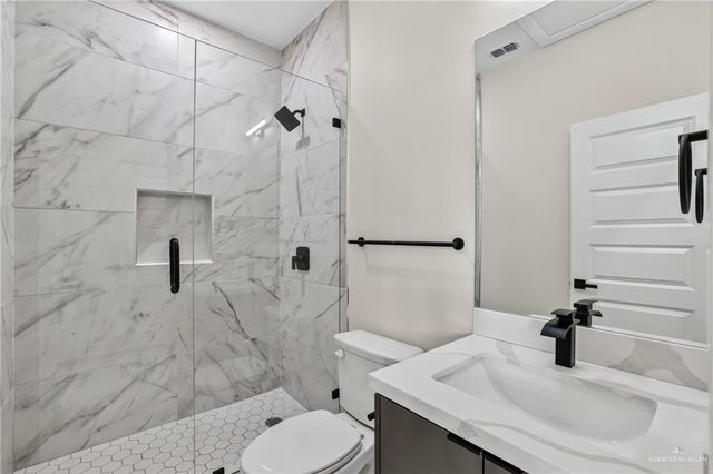 1304 Rosewood Lane 1, Pharr, TX 78577