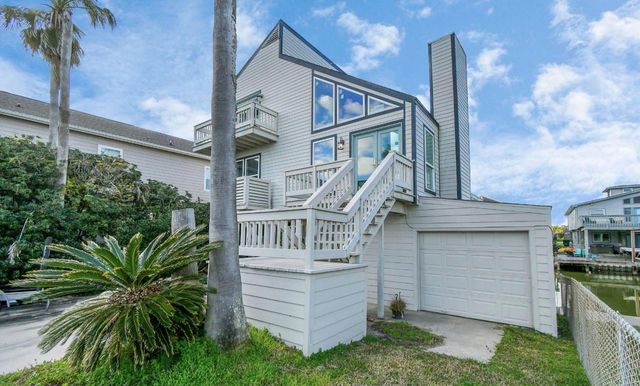 22108 Zapata, Galveston, TX 77554