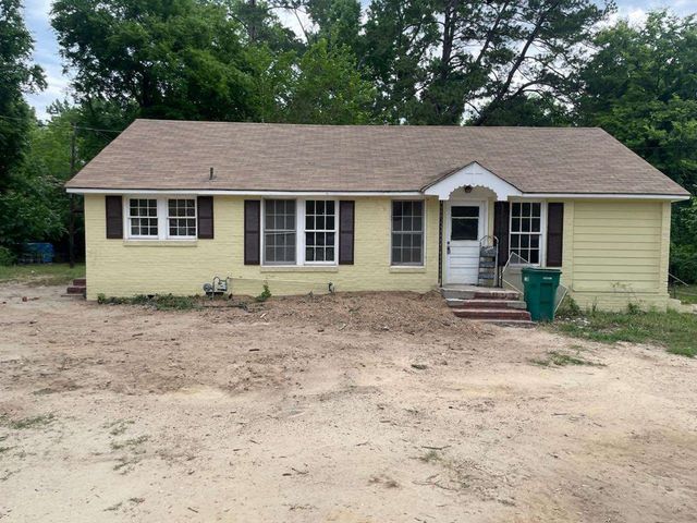 1800 18th Court, Phenix City, AL 36867