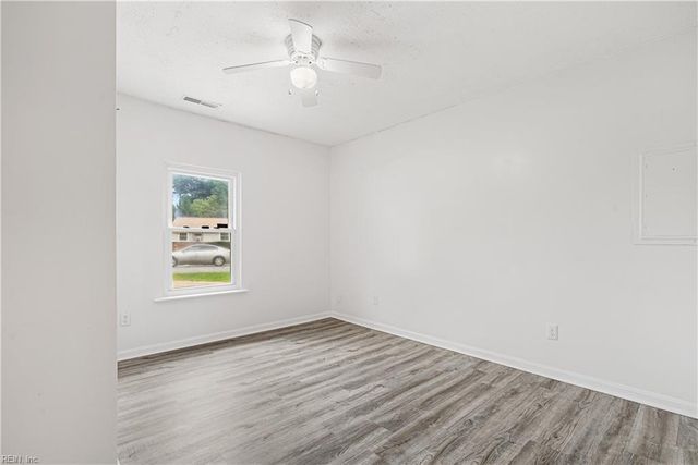 3423 Club House RD, Virginia Beach, VA 23452